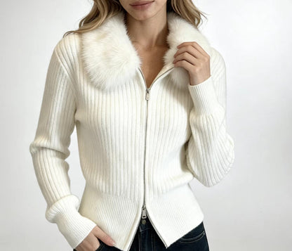 Loose-fitting Knitted Cardigan With A Fur Collar