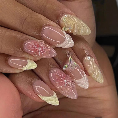 3D Almond-shaped Wearable Nails