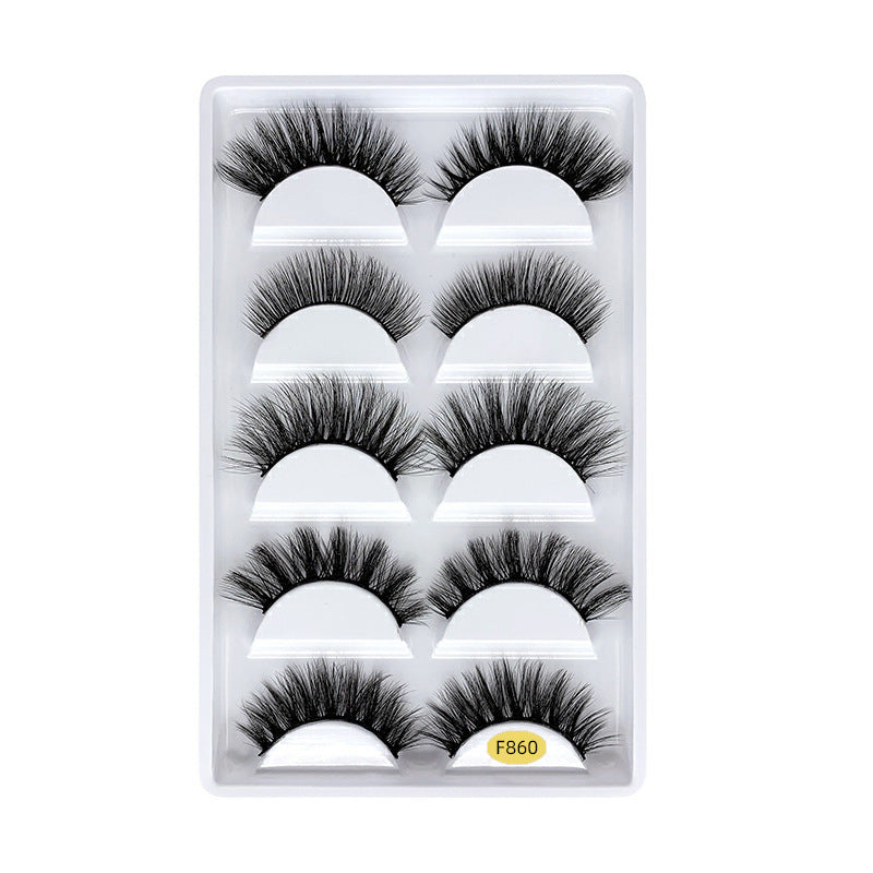 Naturally Curled Voluminous Synthetic Eyelashes