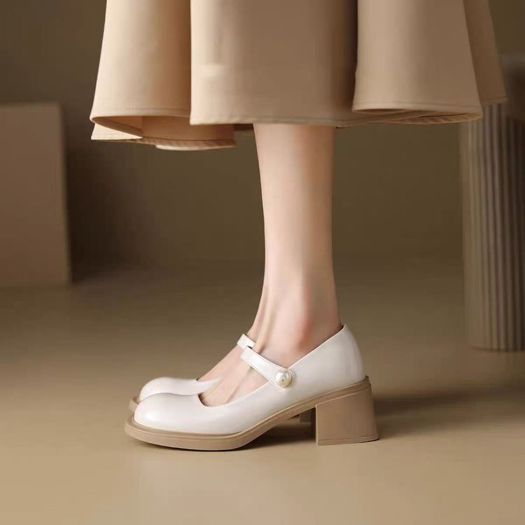 French Style Vintage Mary Jane Small Leather Shoes For Women