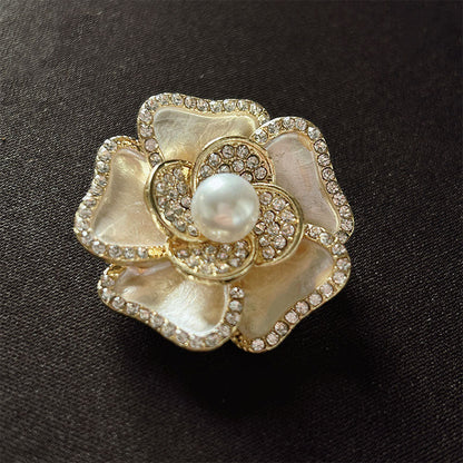 Elegant Pearl Corsage Brooch For Women